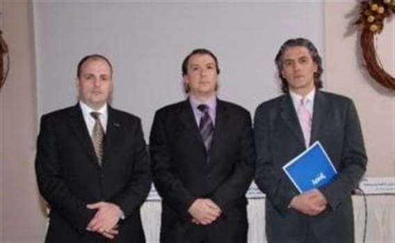 CACHE_650X650_1_204406