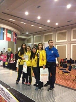 10811567_570851056394495_678343624_n