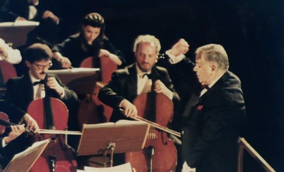 Xatzidakis-Orxhstra-twn-Xrwmatwn