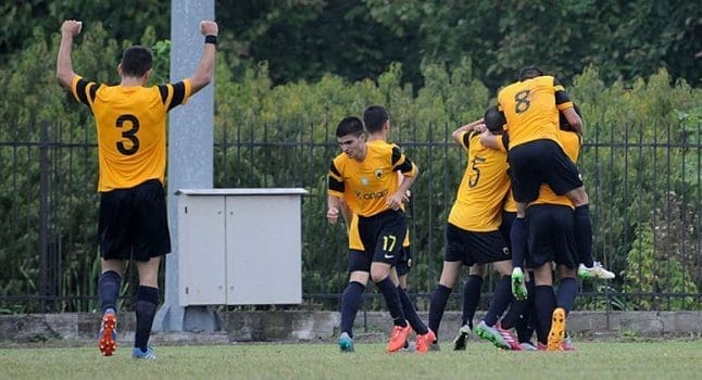 super-league-k20-panthrakikos-aek-2-4-denlarge