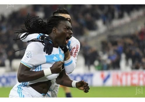 bafe-gomis-a-inscrit-un-triple-ce-vendredi-soir-face-a-montpellier-photo-afp-1485553032