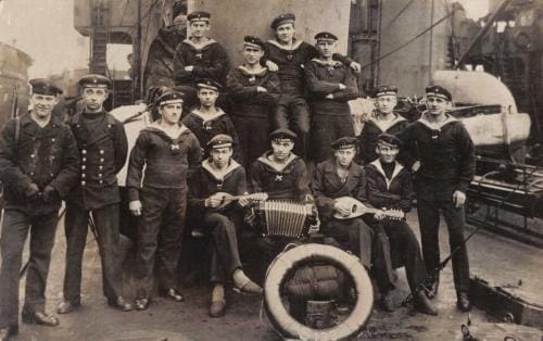 munich_sailors_l1389770922